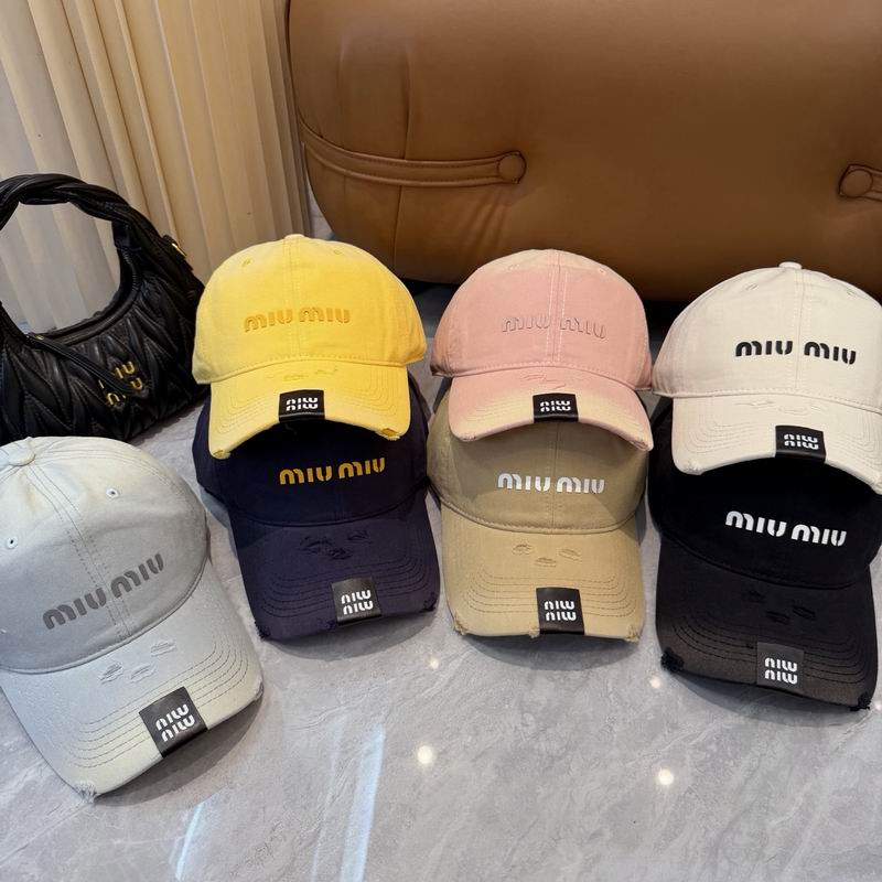 Miumiu cap dx33